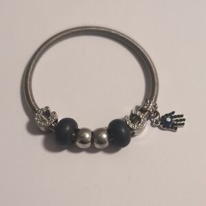 Silver‎ Bracelet with Silver And Navy Blue Beads Horseshoe Charms And Hasma Hand